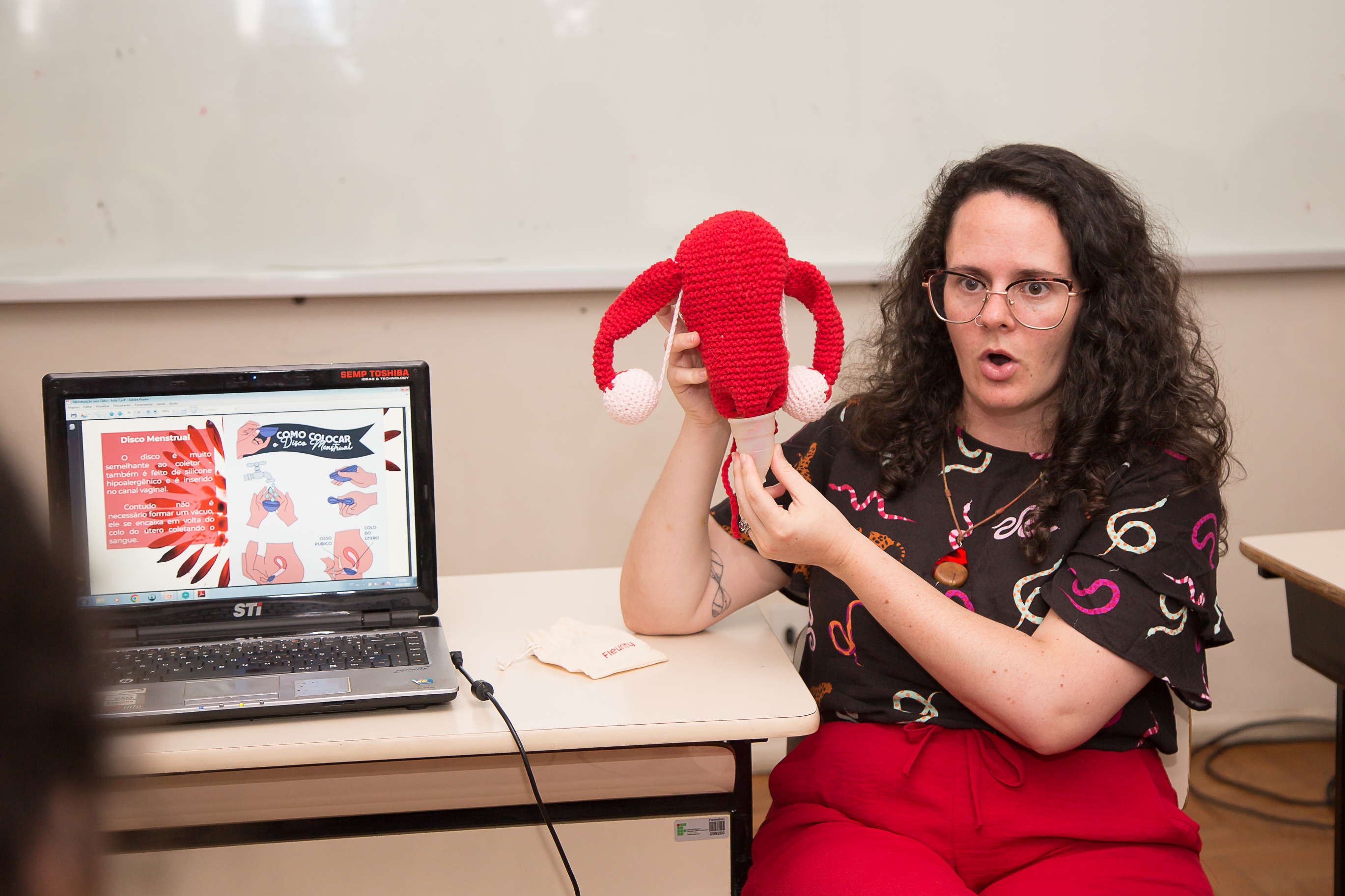 Professora doutora Janaina Morais, fundadora do projeto Menstruação Sem Tabu